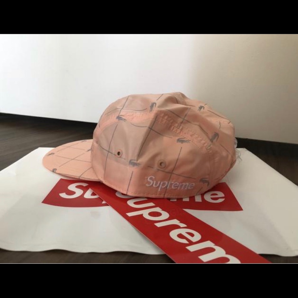 SUPREME/LACOSTE COLLAB peach hat